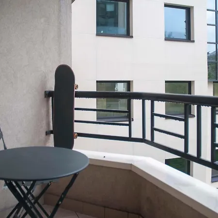 Very Nice Decorated Studio For 2 With Balcony شقة *